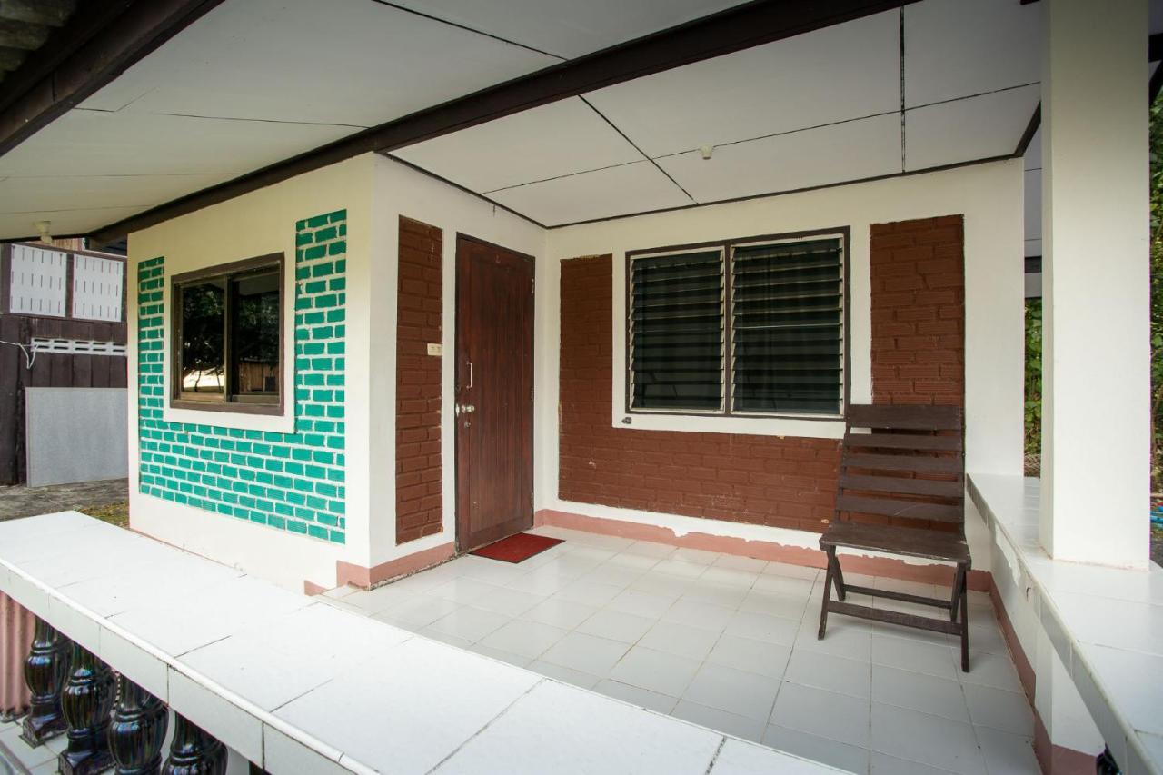 Andaman Peace Resort Ranong Exterior foto