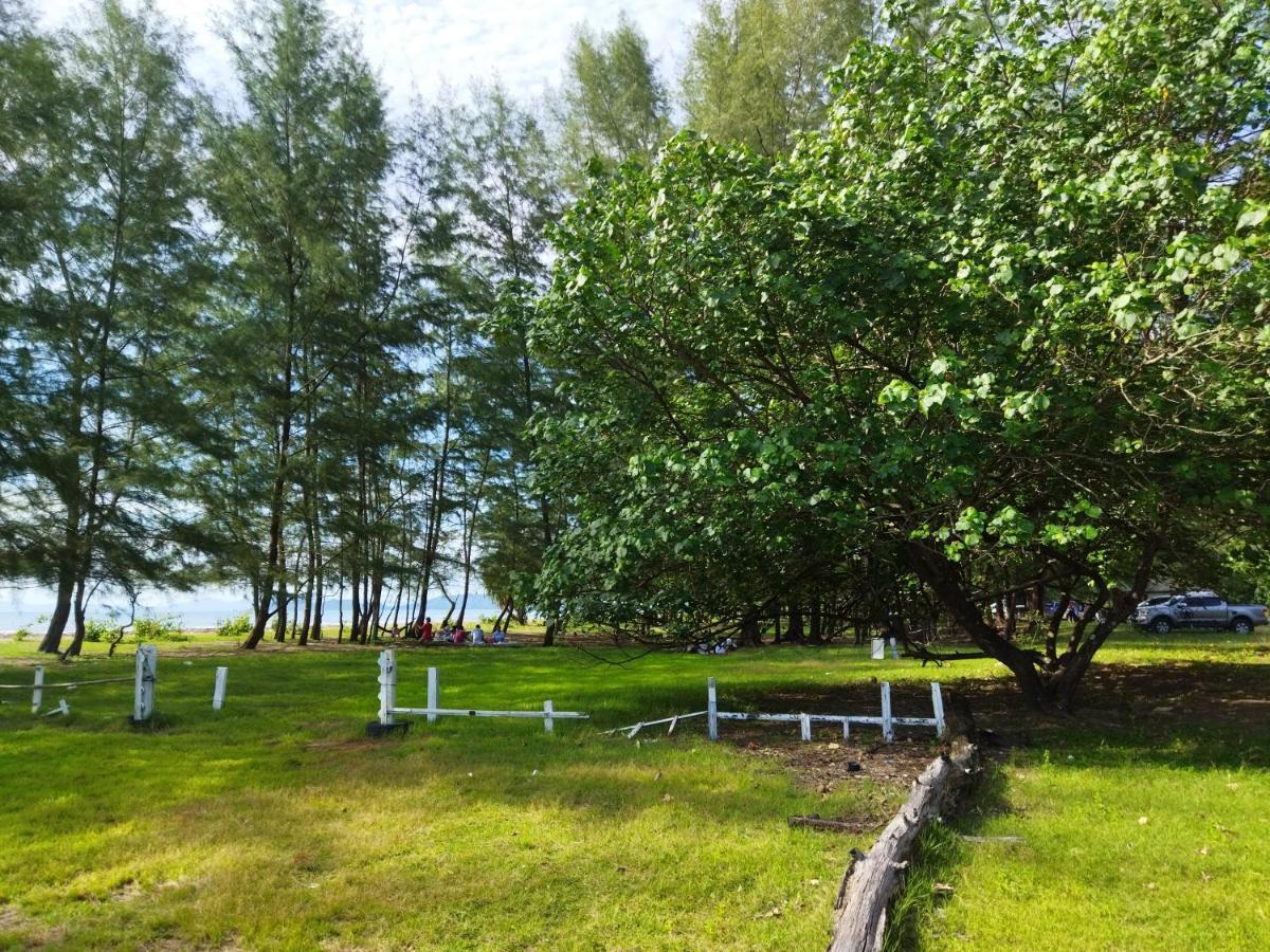 Andaman Peace Resort Ranong Exterior foto
